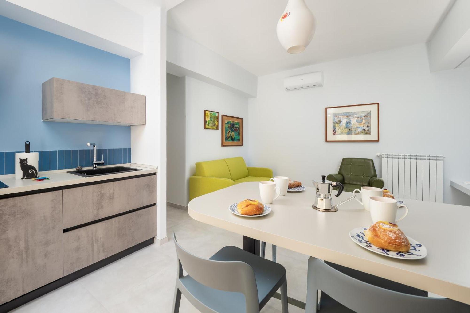 Surya House - Elegant Apartment In Сорренто Экстерьер фото