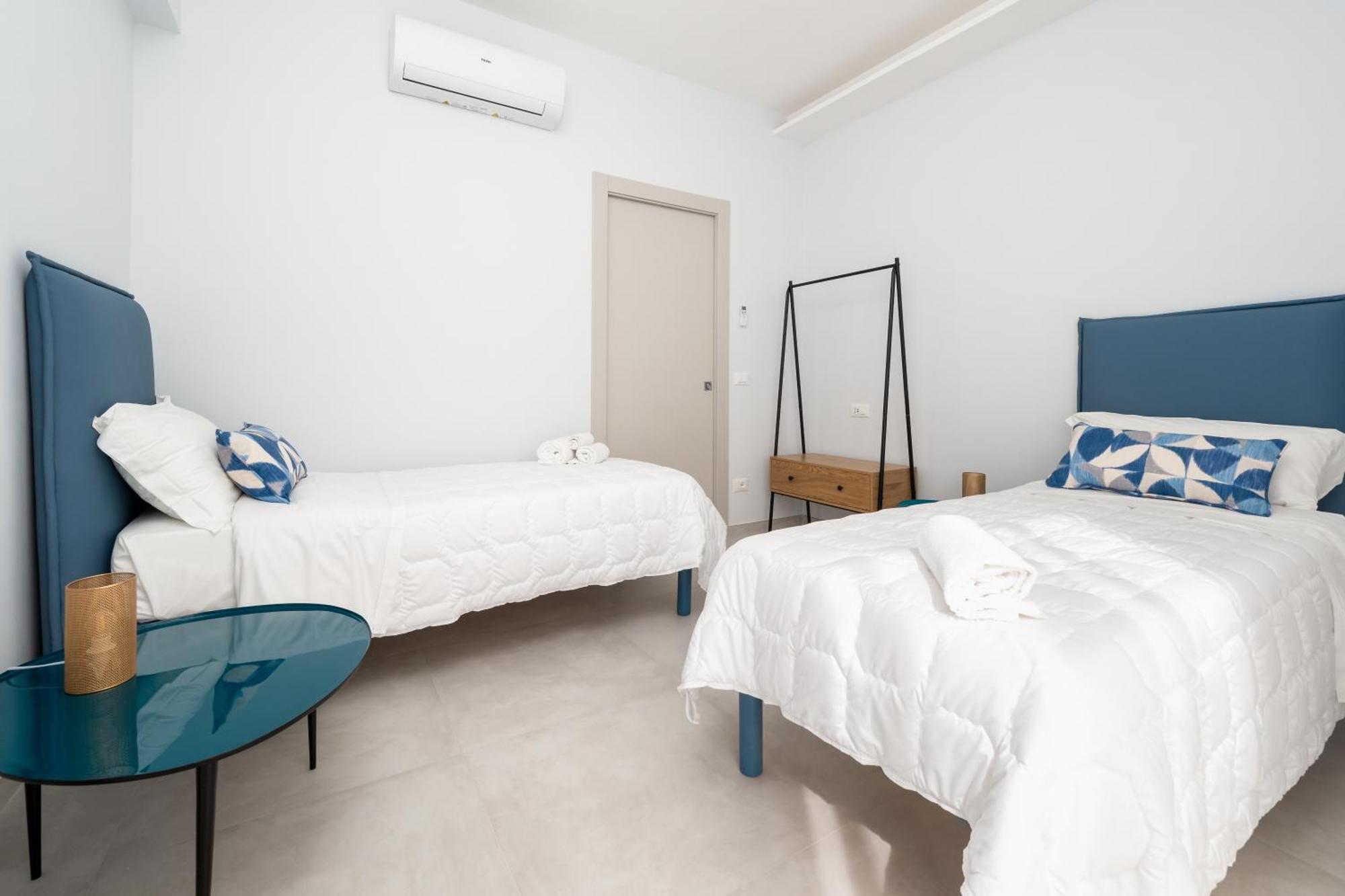 Surya House - Elegant Apartment In Сорренто Экстерьер фото